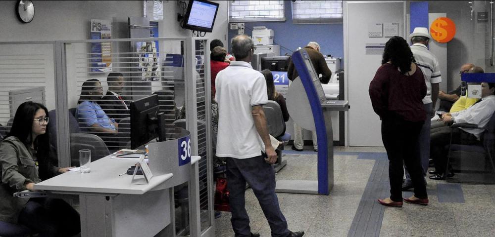 Bancos alteram horário de atendimento no final do ano
