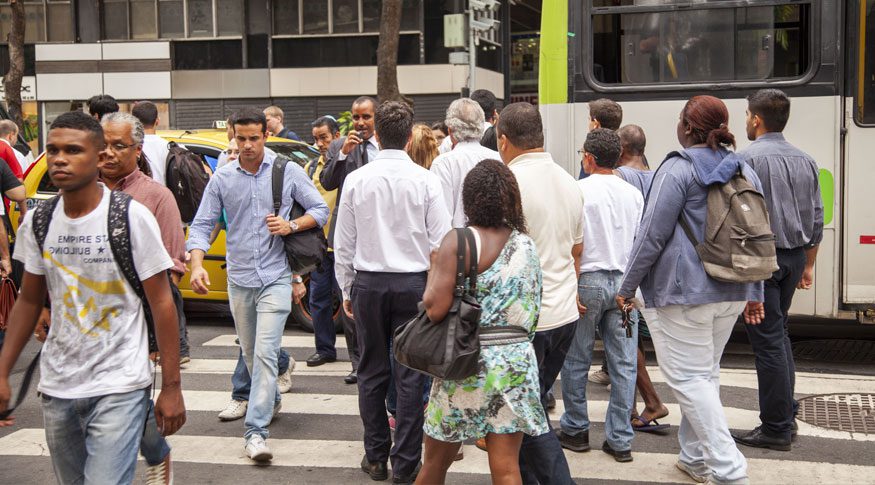Pela primeira vez, desde 1991, a maior parte da população do Brasil se declara parda