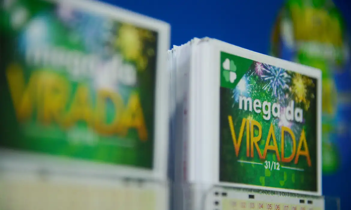 Cinco apostas acertam as dezenas da Mega-Sena da Virada
