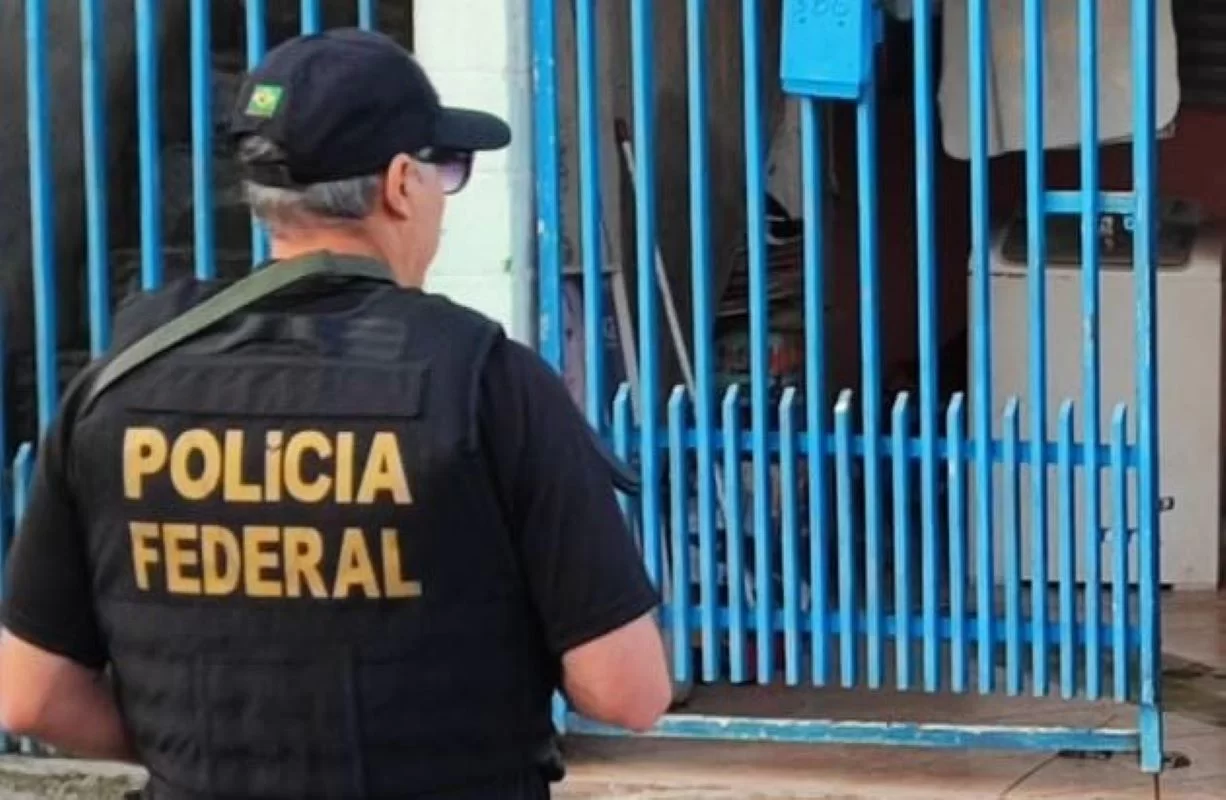 Casal enviou cocaína disfarçada de chocolate à Nova Zelândia, diz PF