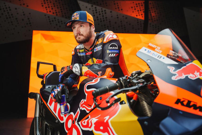 ‘Não importa se a moto é bonita ou não, é divertido pilotar estes monstros’ – Jack Miller