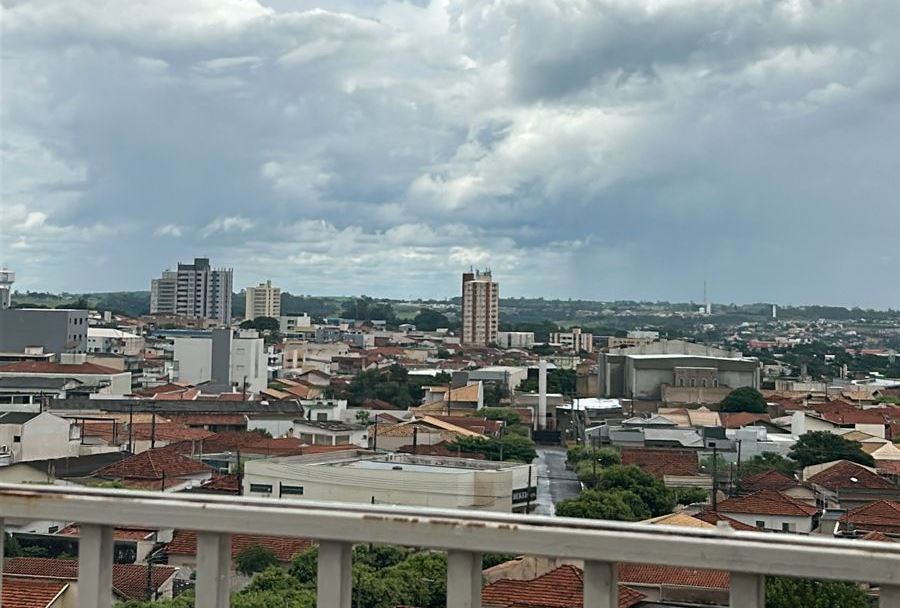 Fernandópolis fica parcialmente sem energia elétrica