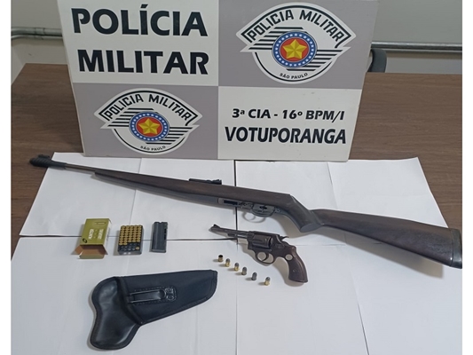 Polícia Militar prende homem armado em praça de Votuporanga