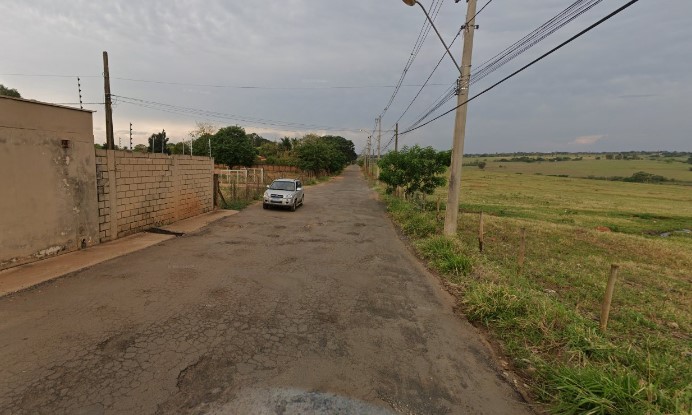 Homem é morto com tiros de calibre 12 quando saía do trabalho 