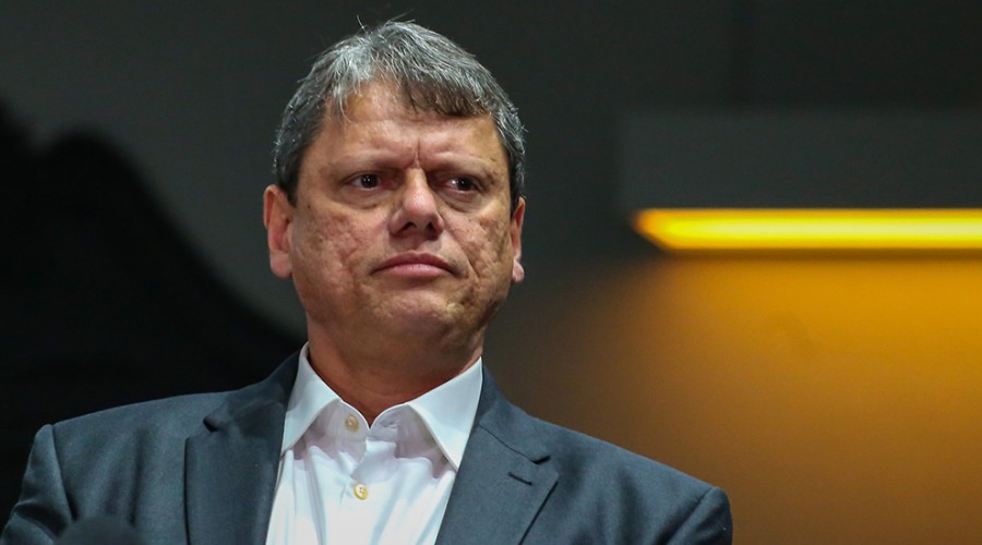 Tarcisio descarta ida ao PL e destaca união com outros partidos 
