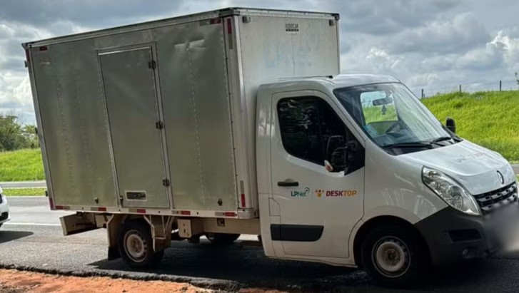 Assalto deixa 14 funcionários amarrados e R$ 800 mil em prejuízo