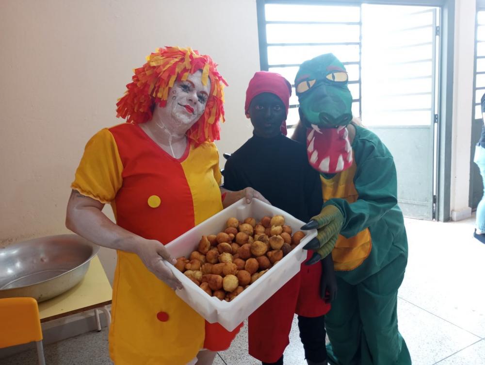 Rede Municipal de Educação comemora Semana do Livro Infantil
