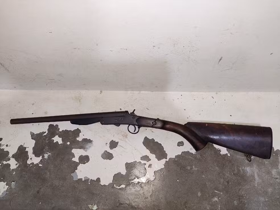 Polícia Militar prende suspeito de violência doméstica e apreende arma de fogo em Araçatuba