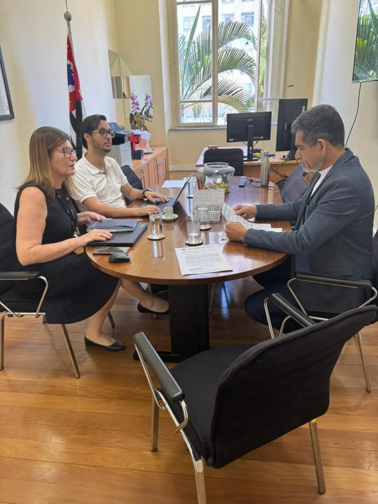 Vereador Cabo Santos busca solução para falta de transporte público para alunos da ETEC de Fernandópolis