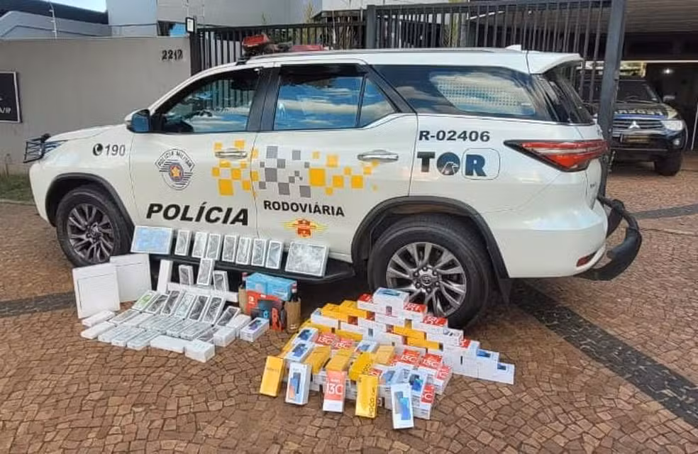 Mulheres são detidas com R$ 100 mil em mercadorias sem nota fiscal