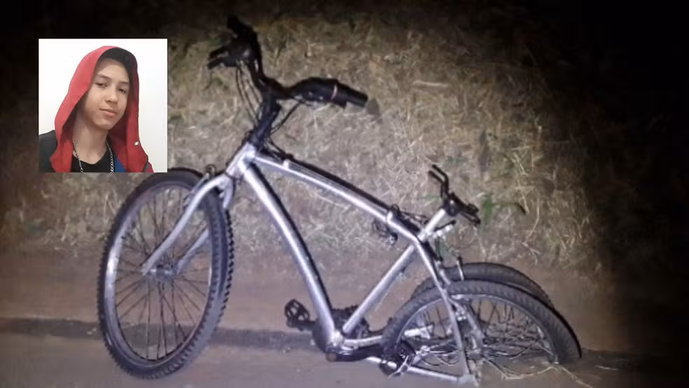 Adolescente em bicicleta morre atropelado por motocicleta em rodovia 
