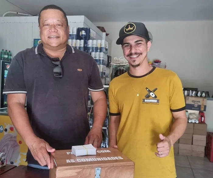 Cleber Rocha amplia diálogo por meio de caixas de sugestões 
