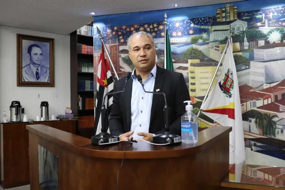 Jeferson volta a pedir ajuda de custo a atiradores do Tiro de Guerra 