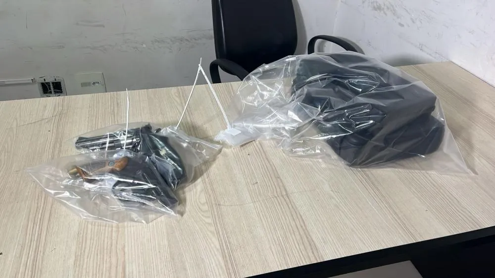 Três homens são detidos após disparos de arma de fogo em condomínio