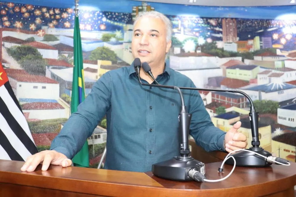 Jeferson indica construção de escola no Residencial Mário Benez