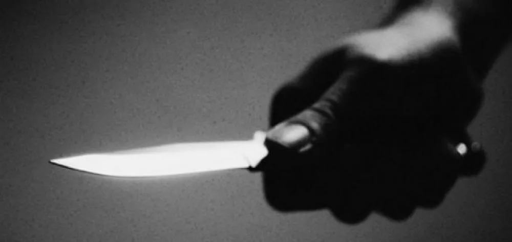 Jovem é esfaqueada pela ex do namorado em Rio Preto