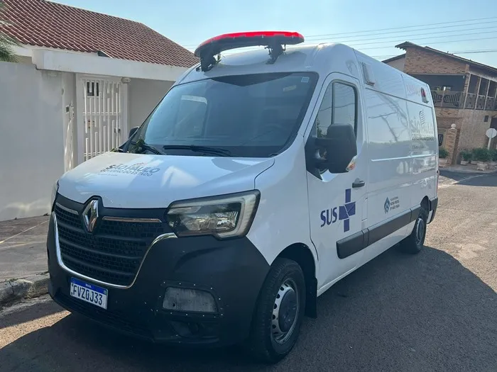 Mulher armada rouba ambulância e é presa pela PM em Palmeira d’Oeste