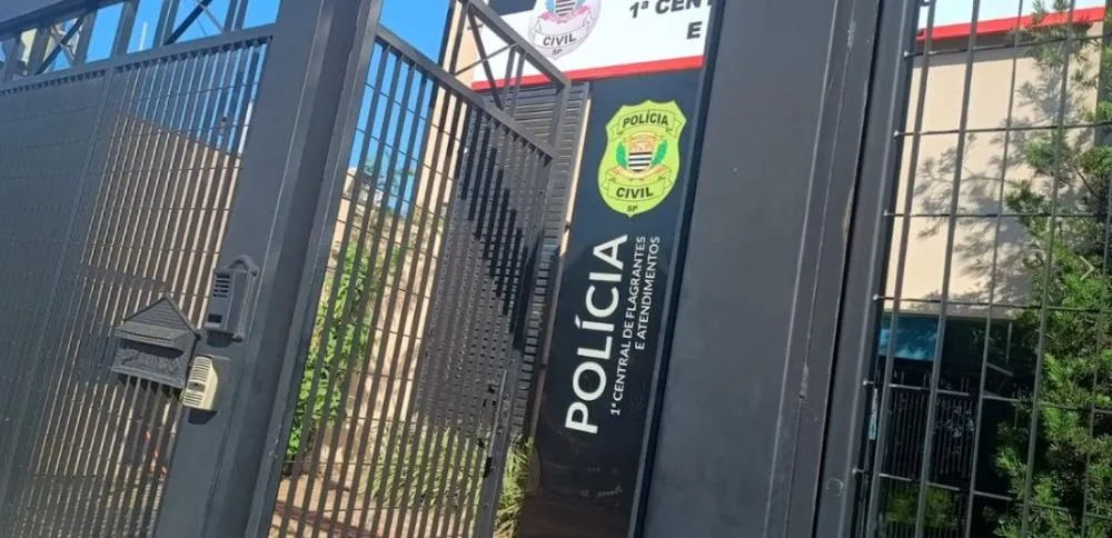 Técnico cai em golpe e faz dois PIX para quadrilha
