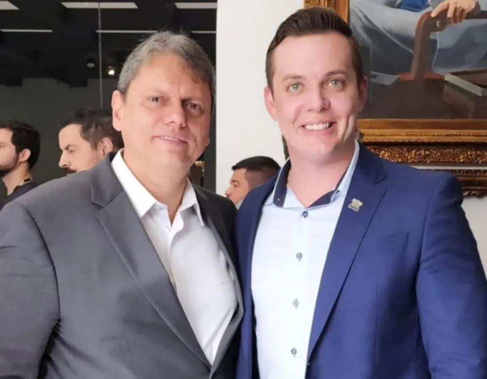 Governador confirma entrega de casas da CDHU em Macedônia