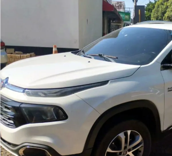 PMs recuperam Fiat/Toro roubada e prendem receptador em Votuporanga