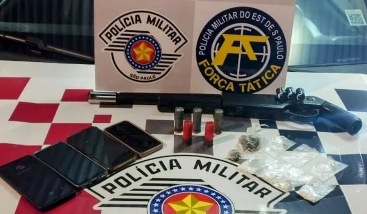Suspeito de tráfico é preso com drogas e arma em Fernandópolis