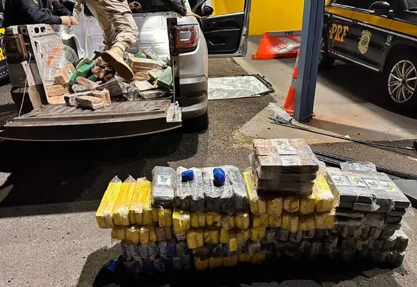 Polícia Rodoviária apreende mais de 200 kg de maconha em Rio Preto
