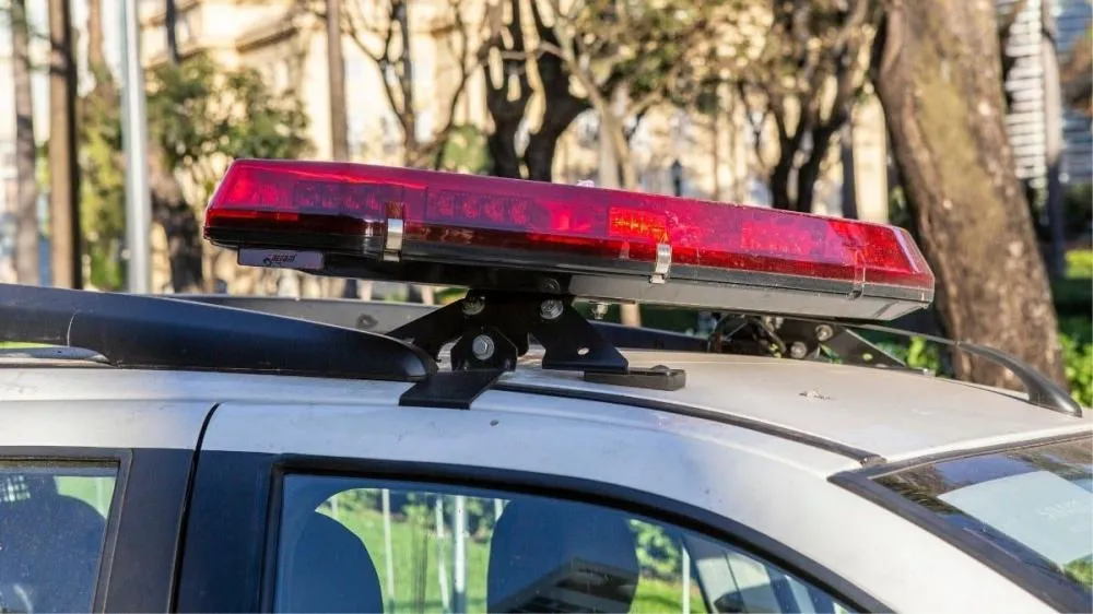 Fiscais encontram ossada em prédio antigo de faculdade