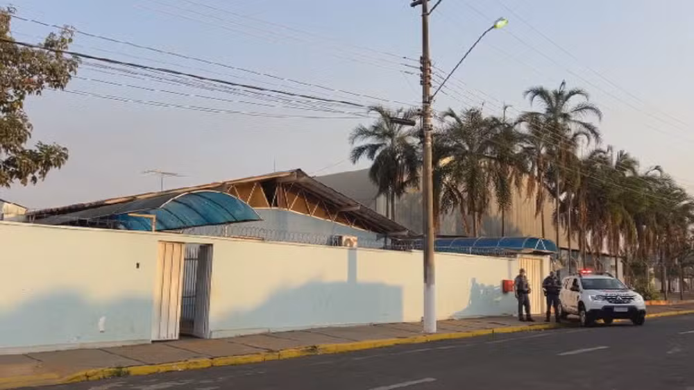 Criança fica em coma por cinco dias após bater a cabeça dentro de escola no interior de SP