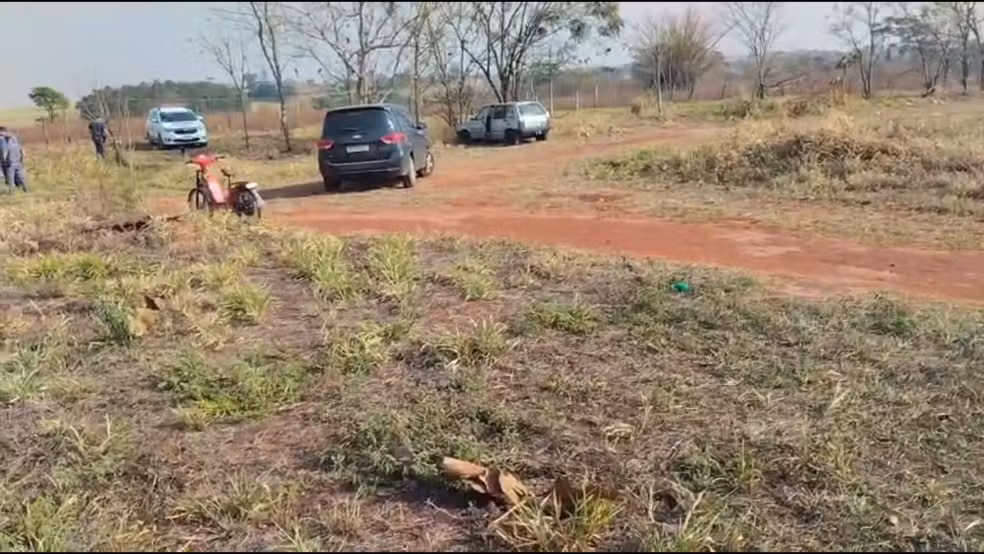 Corpo de idoso é encontrado em terreno em Pereira Barreto