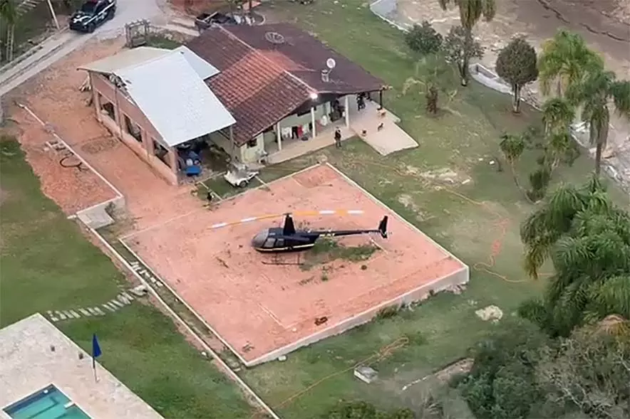 Operação em Fernandópolis mira grupo suspeito de utilizar helicópteros para transportar e distribuir drogas no PR, MS e SP