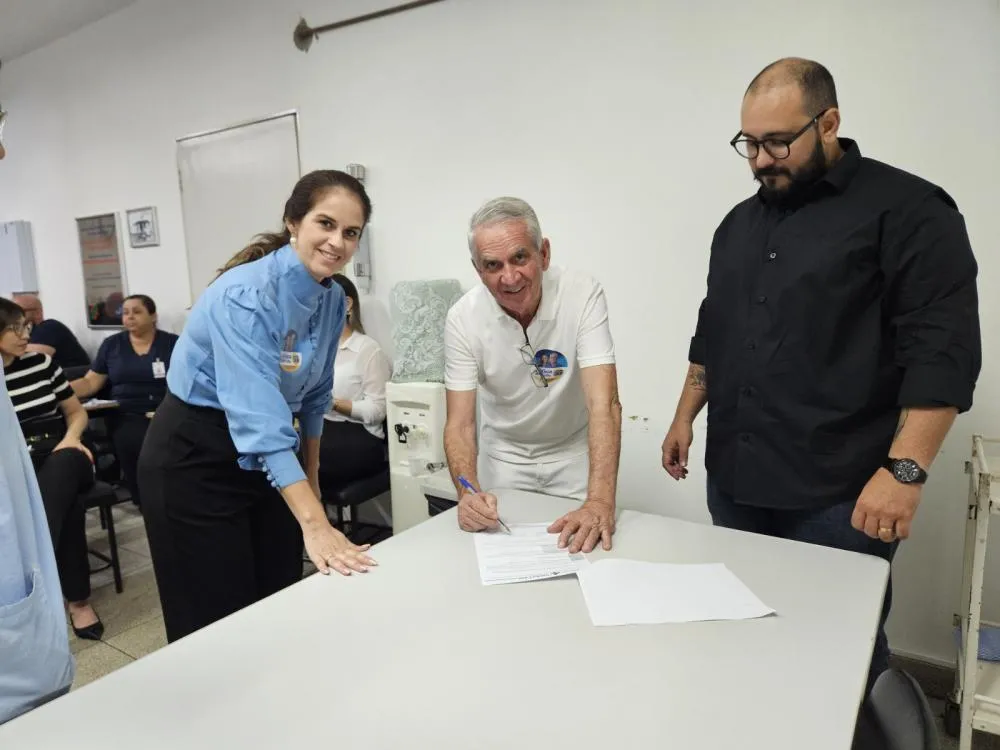 Em série de visitas, Santa Casa recebe Avenor Bim e Flavia Resende, que defendem diálogo entre esferas de governo e gestão técnica para a saúde 