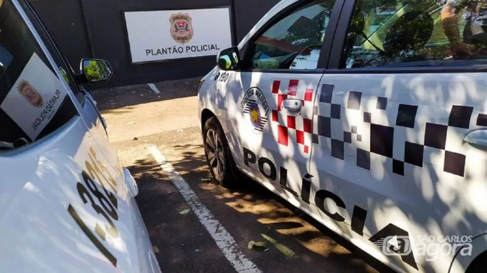 Dupla precisa de atendimento médico após se agredir com barra de ferro