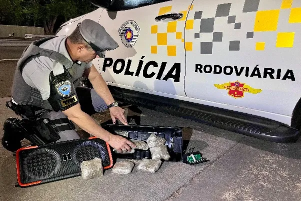 Passageiro de ônibus é preso por tráfico de drogas em Epitácio