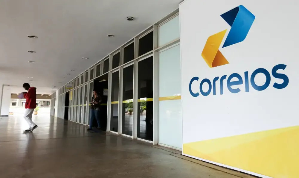 Correios anunciam concurso para 3.511 vagas com salários de até R$ 6,8 mil
