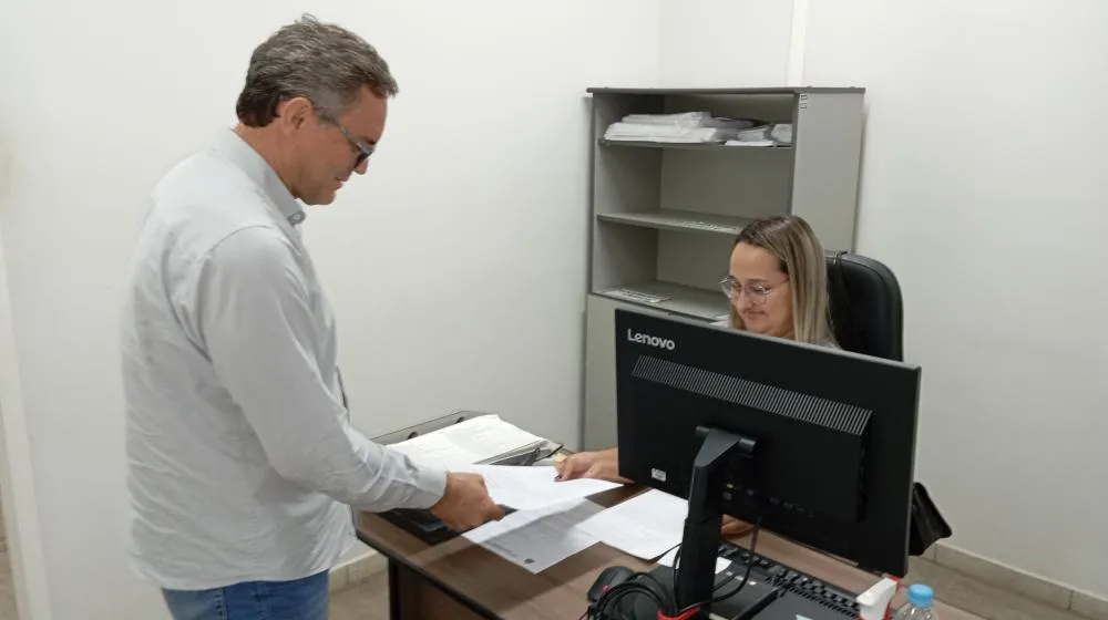 Cantarella protocola pedido de transição e apresenta comissão de trabalho