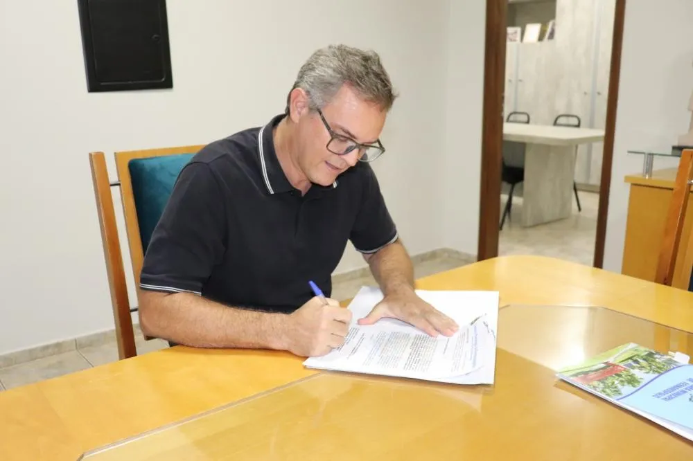 Cantarella busca R$ 26 milhões em recursos através de emendas para a saúde pública
