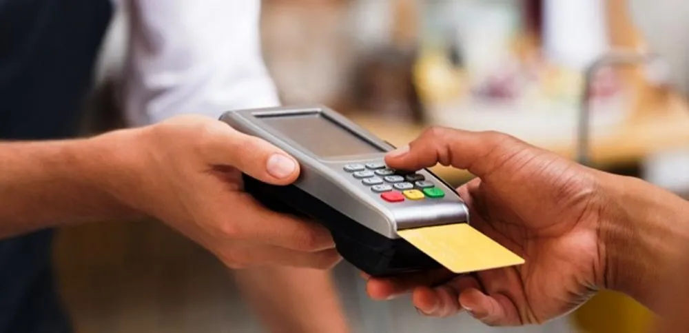 Idosa tem cartão utilizado por terceiros e prejuízo chega quase a R$ 9 mil