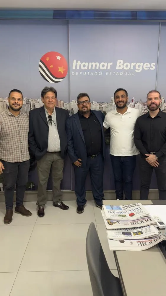 Rodolfo e Cássio Araújo visitam deputado Itamar Borges para discutir projetos políticos de 2025