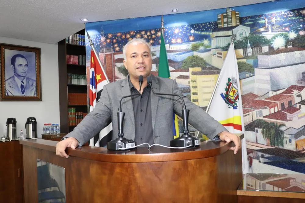 Vereador Jeferson da FEF pede a volta do Programa Frentes de Trabalho