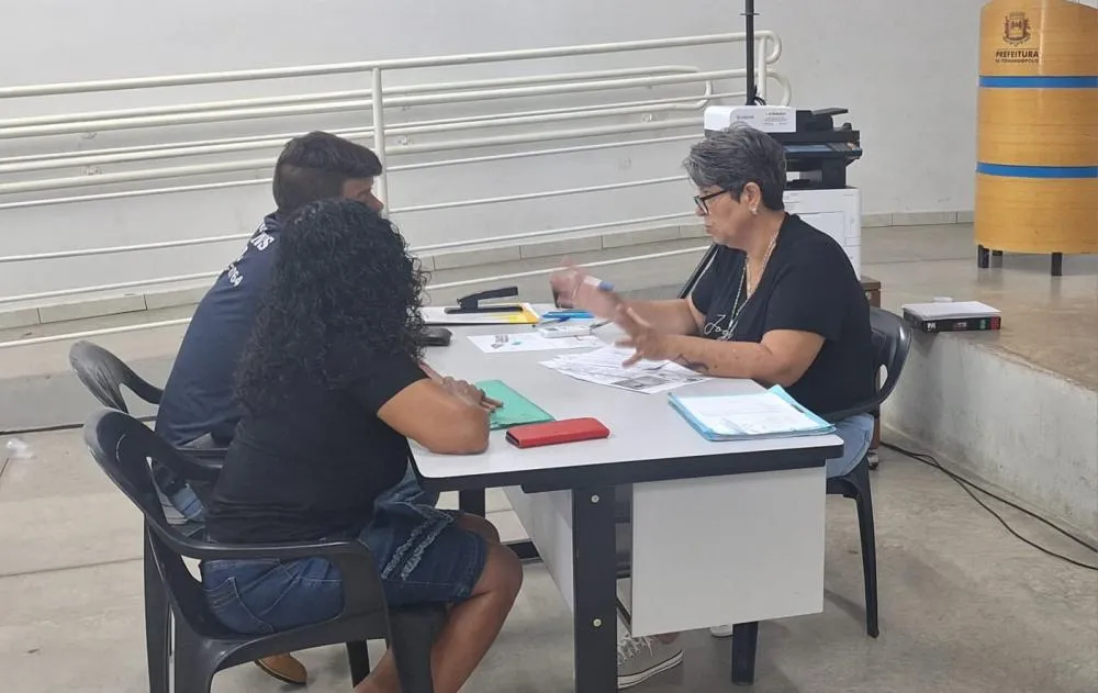Secretaria cadastra 26 interessados na regularização fundiária do Fasolo 