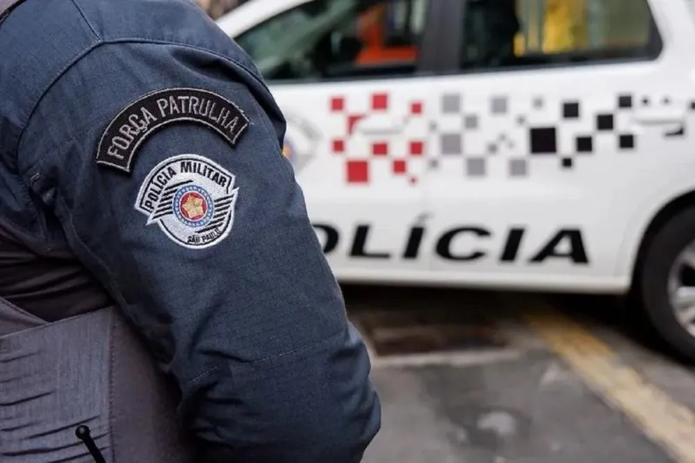 Aposentado apanha de três homens e tem carro roubado em Rio Preto