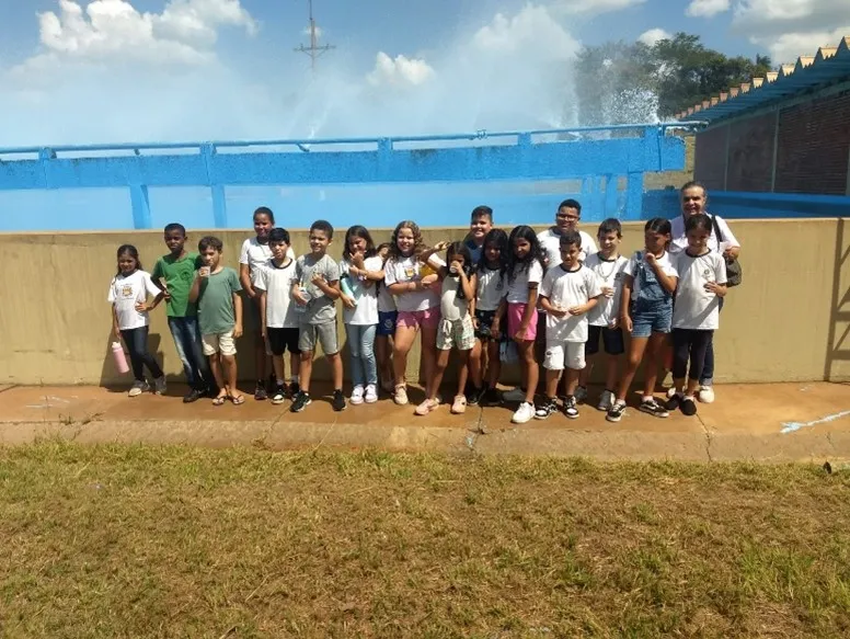 Alunos da rede pública municipal comemoram o Dia Internacional da Água 