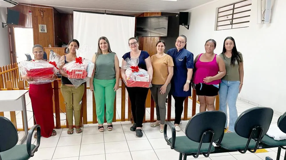 Gestantes de Guarani d'Oeste Recebem Kit Maternidade em Ação do Fundo Social de Solidariedade