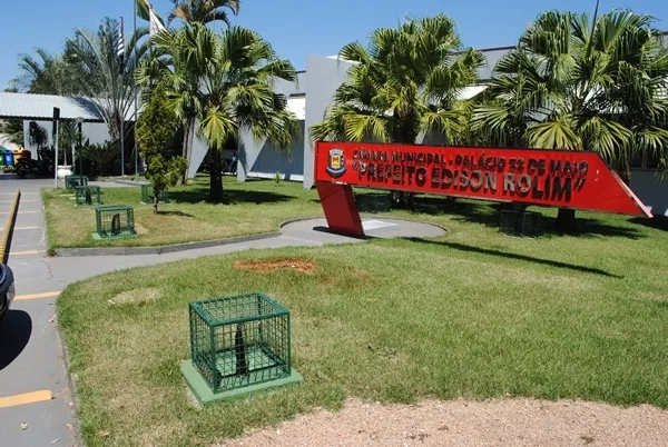 Câmara Municipal de Fernandópolis abre inscrições para estágio com bolsa de R$ 850,00