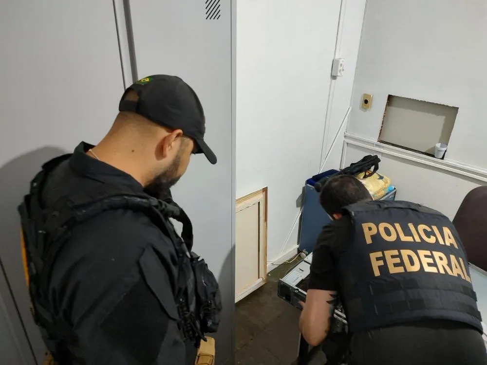 Polícia Federal deflagra operação de combate a crimes praticados por perfil anônimo na internet