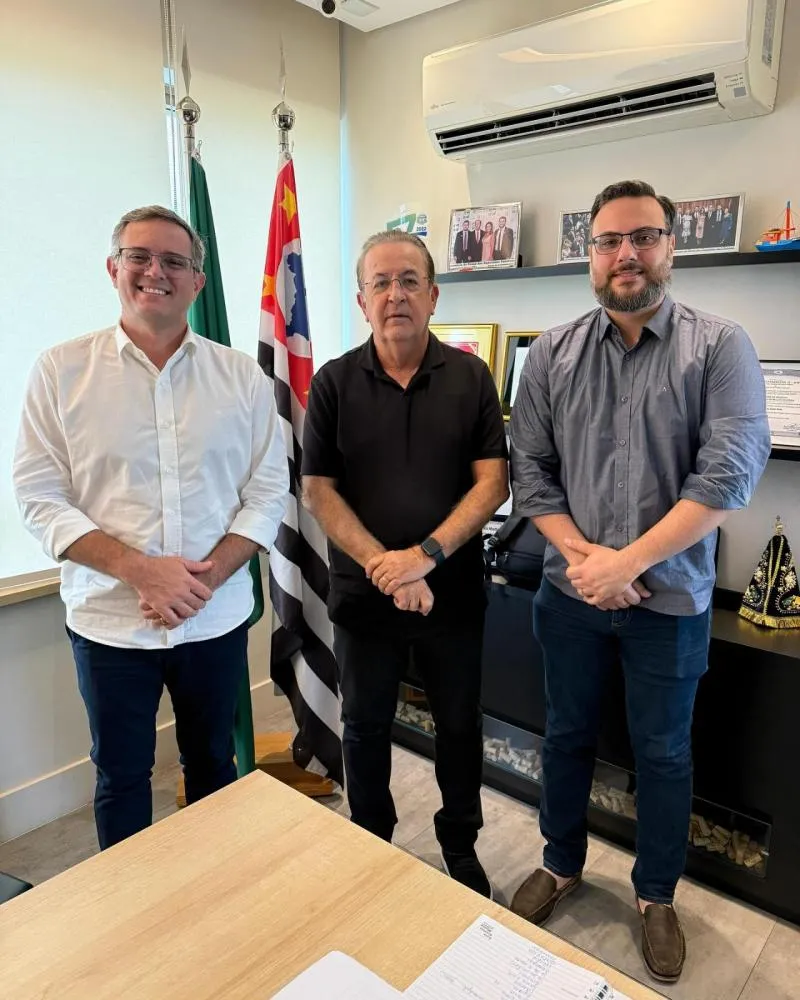Vereador Lucas Biazotto destaca visita a escritório do deputado Motta e reforça parceria por novos projetos para Fernandópolis