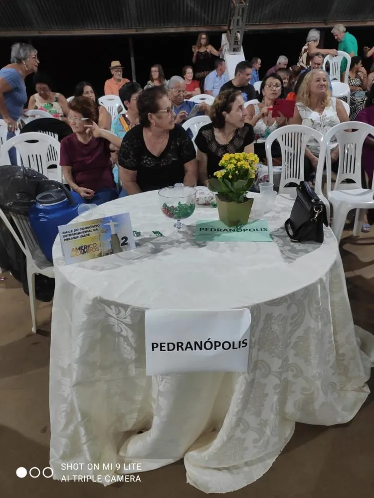 Grupo da Melhor Idade de Pedranópolis participa da abertura do Consórcio Intermunicipal em Américo de Campo
