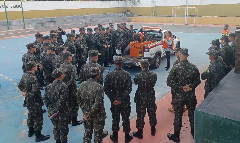 Defesa Civil promove capacitação com o Tiro de Guerra 