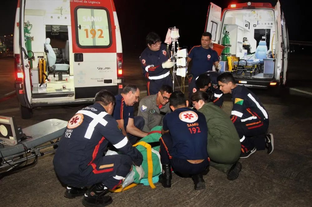 Em Rio Preto, motociclista atropela pedestre e ambos sofrem lesões