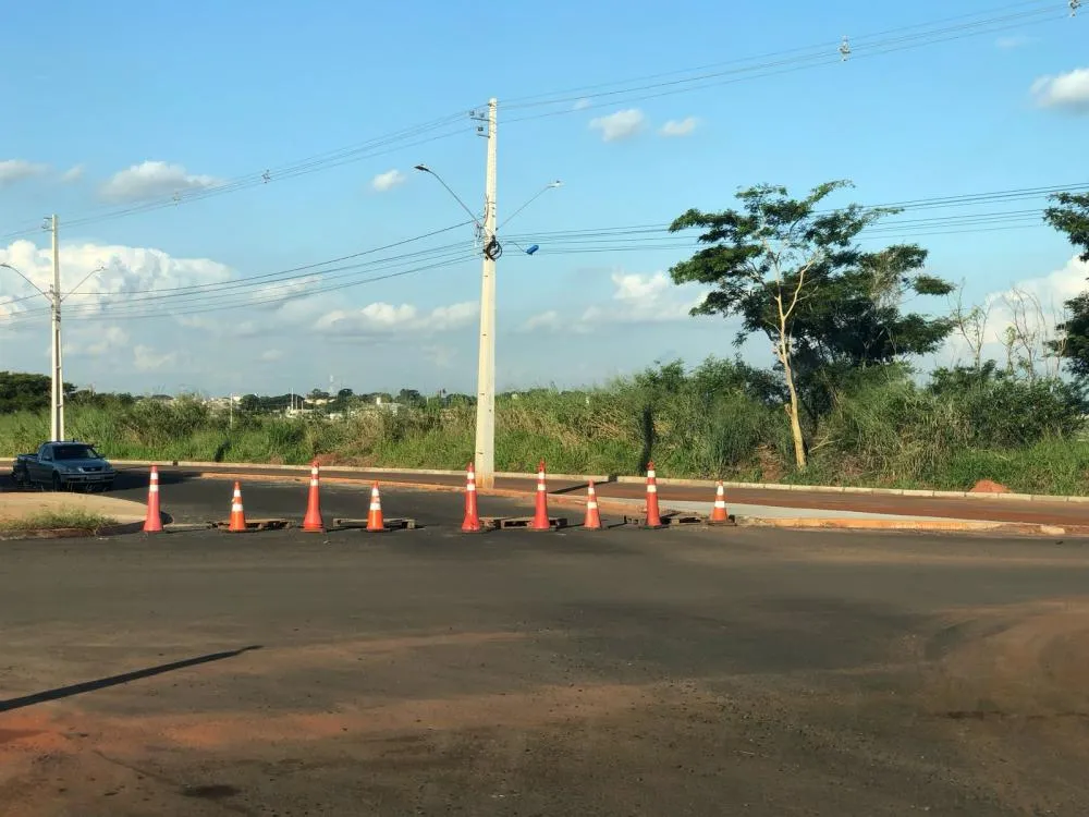 Secretaria de Obras orienta sobre trecho interditado na cidade 
